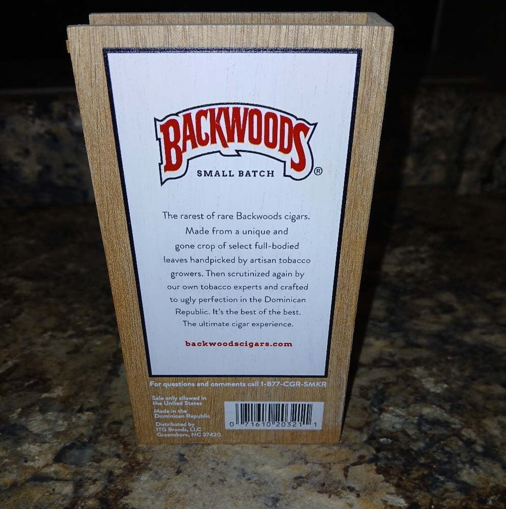Backwoods Wooden collector's box.leaf Wrapper Holder.new - Picture 4 of 5